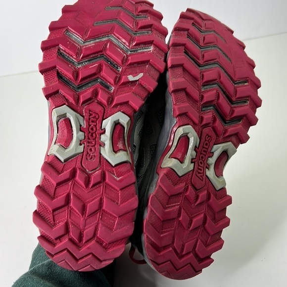 Men's Grey Saucony Excursion Sneaker Shoes - Picture 6 of 10